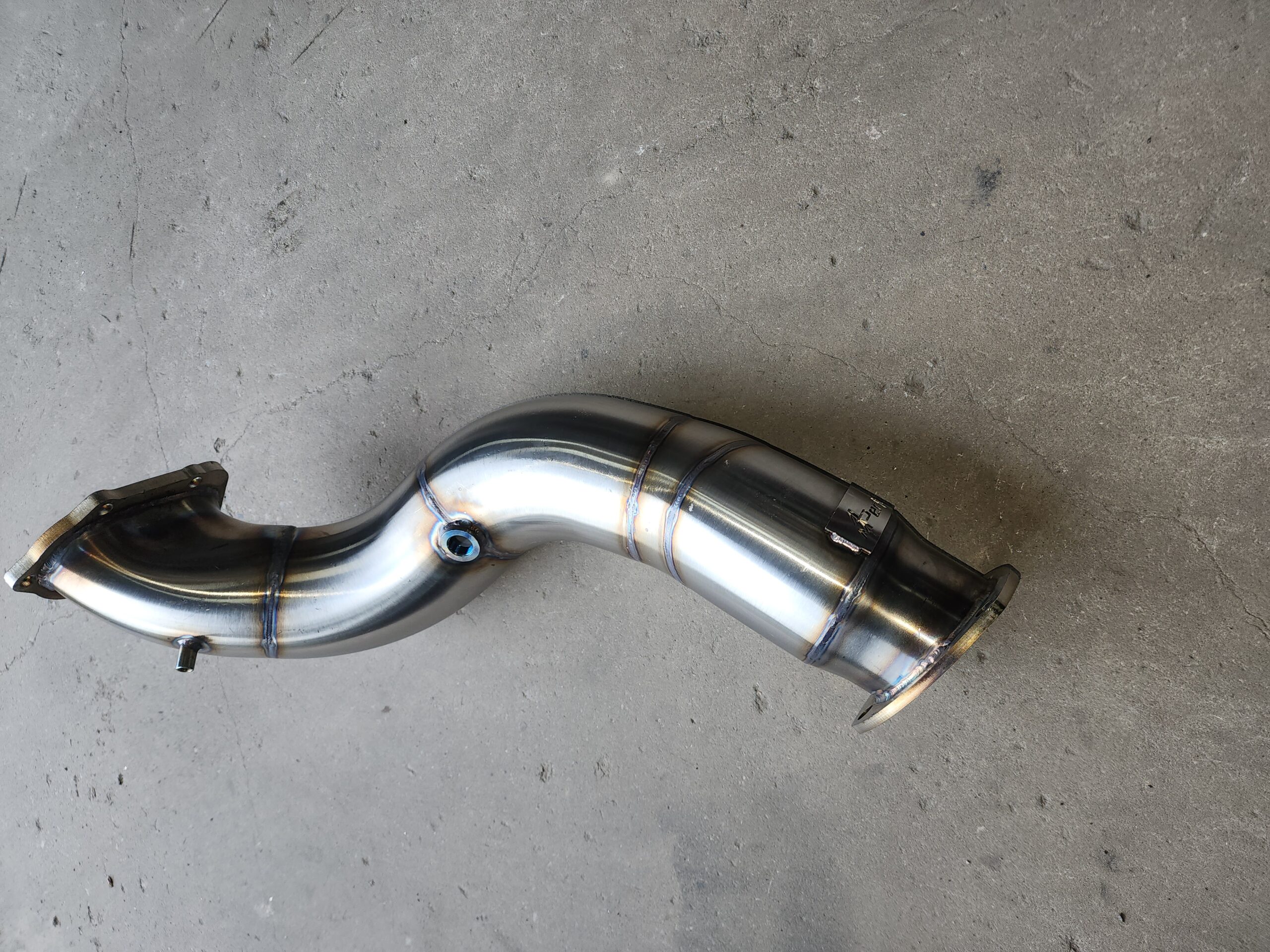 High-Flow 4″ Stainless Steel Dump Pipe – Ford Falcon FG Turbo (Hand-Crafted by AM Performance) - Image 2